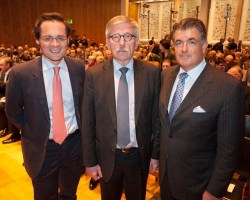 Sind sich einig: Thilo Sarrazin (Mitte) und Roger Köppel (links)