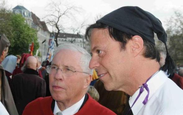 Nehmen es mit den Zahlen nicht so genau: Die SVP-Nationalräte Blocher und Mörgeli.