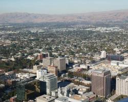 Silicon Valley: Fachkräftemangel wegen ineffizientem und starrem US-Einwanderungssystem.